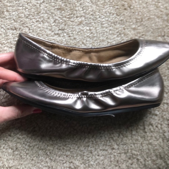 New BCBG Nassau ballet flats shoes size 6 - Picture 3 of 5